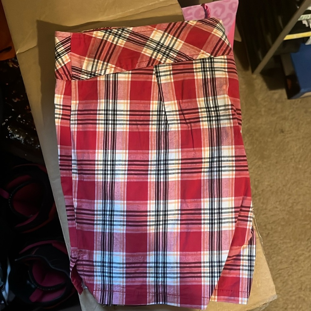 No Boundaries Stretch shorts